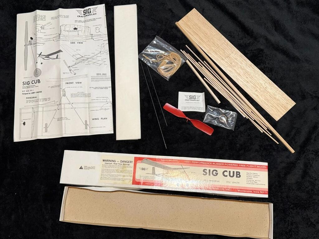 balsa.jpg.31f641f7171945f166c078904d082850.jpg