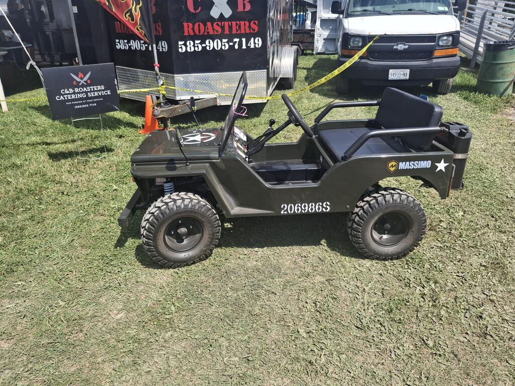 jeep.jpg.dcf95114480b294f53fd6678cbbf5968.jpg