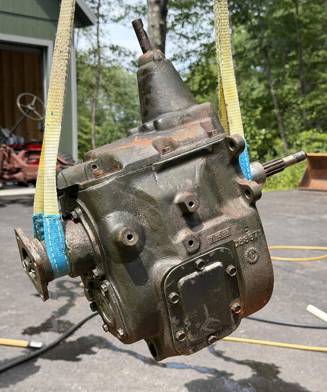 transmission-after-first-pressure-washing-smaller-image.jpg.4159677886a7f76c145db6d00f90da30.jpg