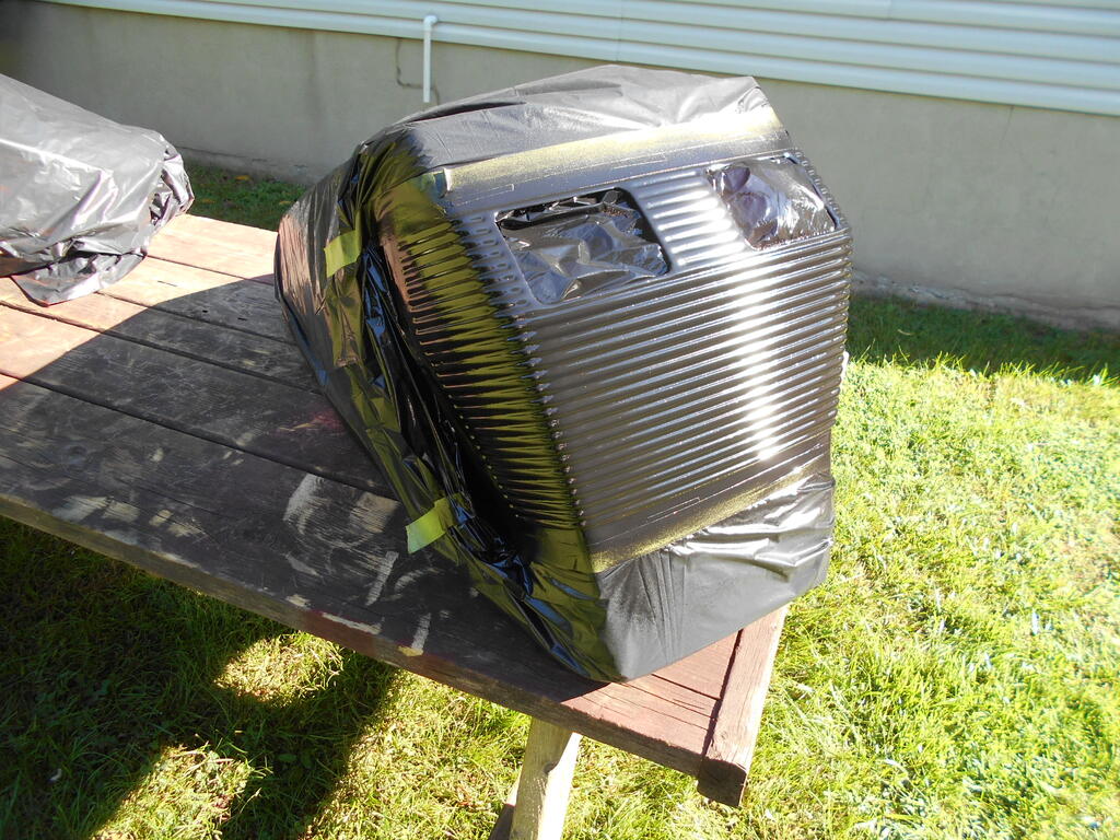 1114573324_Hoodsblackgrillpaintapplied1.JPG.ff2c92b035cda25acd613b6acd1a498d.JPG