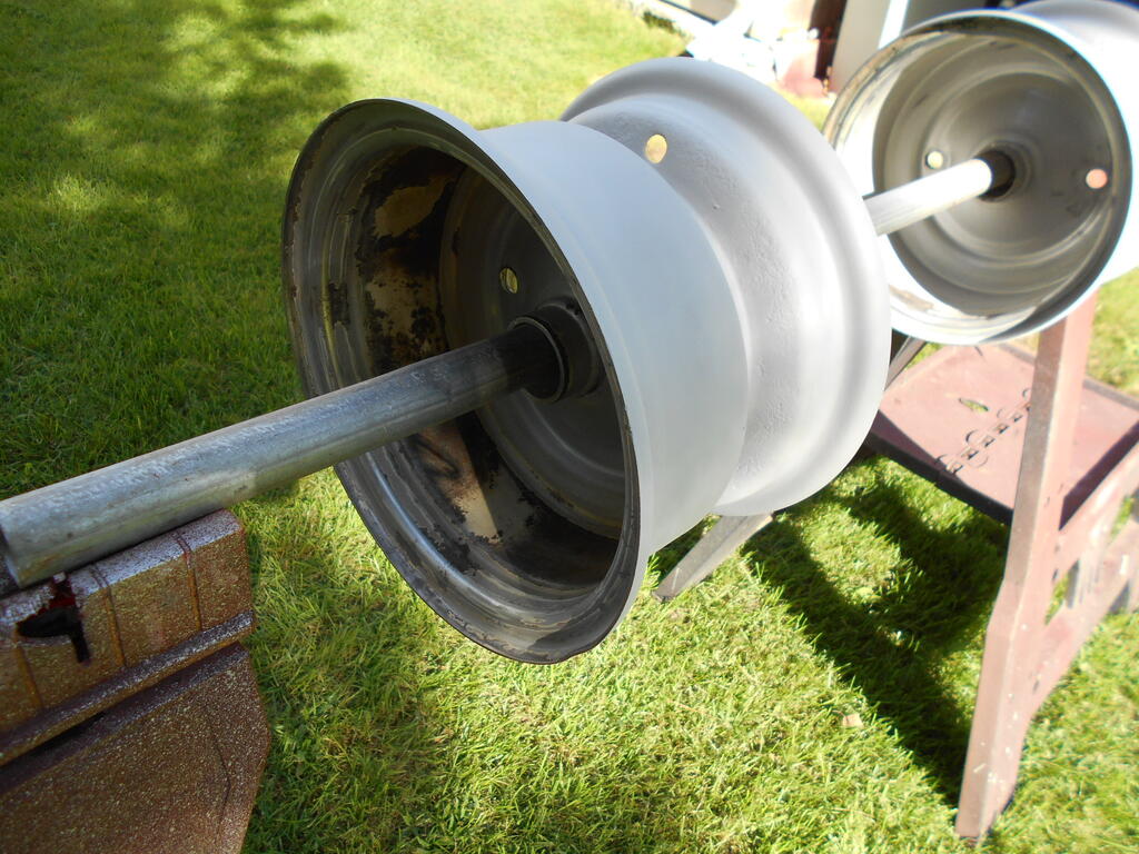 1329862508_Frontwheelswirewheeledsandedandprimed2.JPG.2ca28a43bfeccf3dbc109c5416acfb3e.JPG