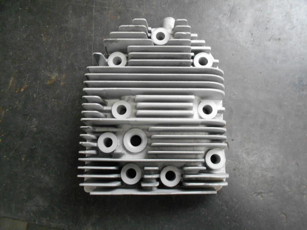 1650983223_Cylinderheadbeadblasted1.JPG.b90d17a1ea122d937fe8bafbb0c501e8.JPG