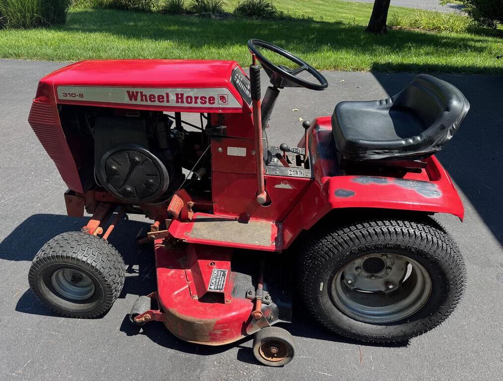 Wheel Horse - 1.jpeg