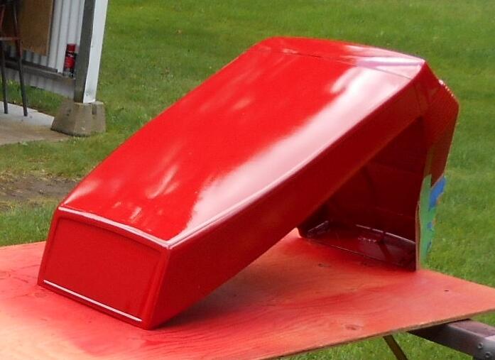2048839320_Topsideofhoodspainted.JPG.34abd74887875d5286692e2e94a3bc7c.JPG