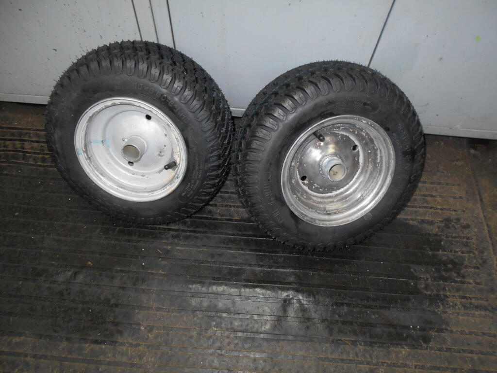 256360292_Fronttiresinstalledandairedup.JPG.be875462ed4b9fa25475462c3c90b932.JPG