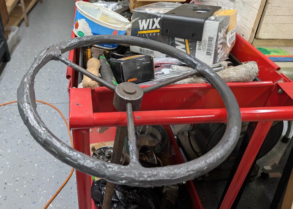 28386295_Steeringwheelepoxyrepairs.jpg.48c0d6c28af1527f375b0763213fe0ff.jpg