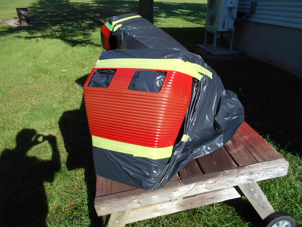 305444736_Hoodsmaskedforblackgrillpaint2.JPG.58101ac9c2a7d6480213bd2163f66663.JPG