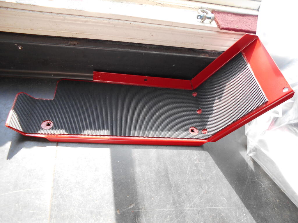 399802263_Footrestpadinstalled1.JPG.e7c706ef60475ed5316e2a4e4fb6816f.JPG