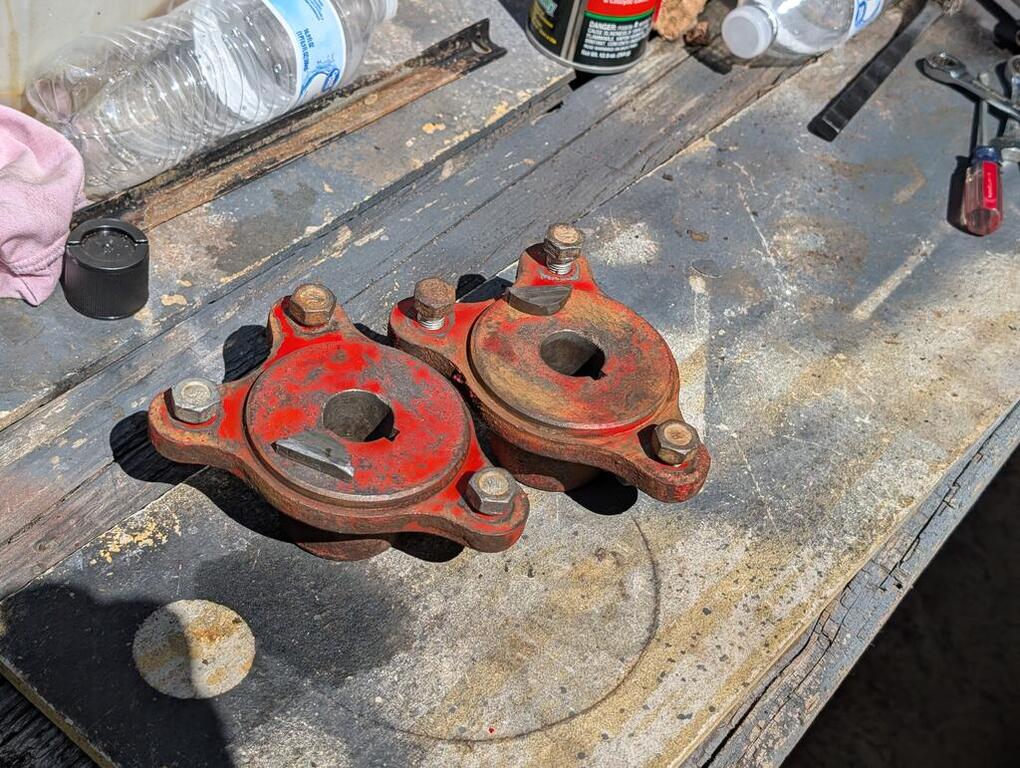 Wheel_Hubs_removed_and_cleaned_up.thumb.jpg.18d214c1450f6b60453368e9558d2057.jpg