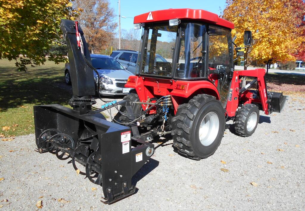 Snow_blower_on_tractor_2026_2.JPG.f503c9430258e59cbadf3bd58428c0e7.JPG